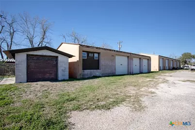 702 & 704 Clay Drive, Victoria, TX 77904 - Photo 5