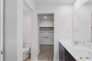 1328 Almond Crk, Seguin, TX 78155 - Photo 17