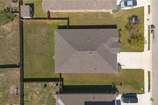 1328 Almond Crk, Seguin, TX 78155 - Photo 37