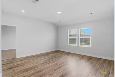 1328 Almond Creek, Seguin, TX 78155 - Photo 5