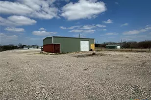 1758 Ilka Switch, Seguin, TX 78155 - Photo 9