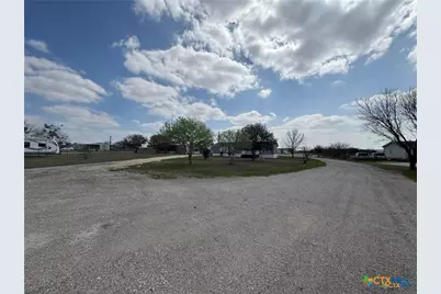 1758 Ilka Switch, Seguin, TX 78155 - Photo 15