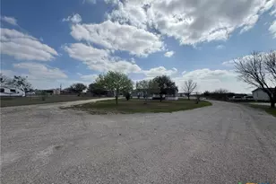 1758 Ilka Switch, Seguin, TX 78155 - Photo 15