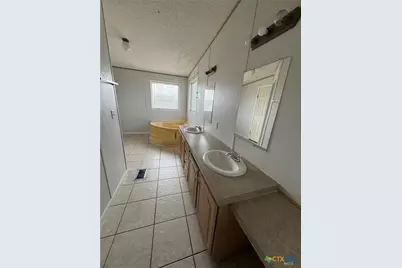 1758 Ilka Switch, Seguin, TX 78155 - Photo 19