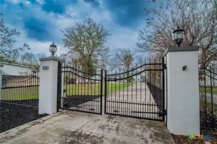 850 Lakeview Trail, Mcqueeney, TX 78123 - Photo 3