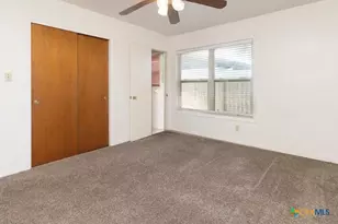 5109 Lilac Ln, Victoria, TX 77904 - Photo 17