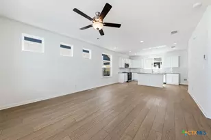 2150 Hofstaat, New Braunfels, TX 78130 - Photo 5