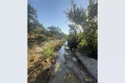 1410 E Creekview Drive, Salado, TX 76571 - Photo 35