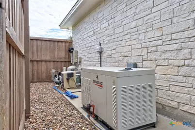 1410 E Creekview Drive, Salado, TX 76571 - Photo 37