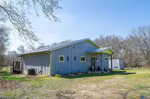 5672 FM86, Luling, TX 78648 - Photo 1