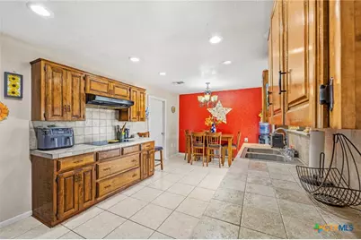 320 Highland Drive, Burnet, TX 78611 - Photo 13