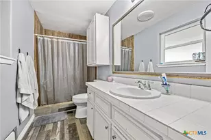 320 Highland Dr, Burnet, TX 78611 - Photo 17