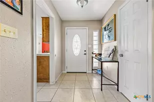 320 Highland Dr, Burnet, TX 78611 - Photo 5