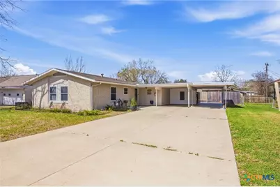 4711 Dahlia Lane, Victoria, TX 77904 - Photo 1
