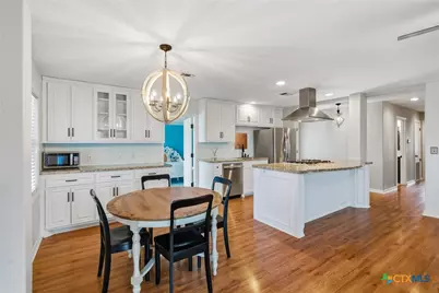 4711 Dahlia Lane, Victoria, TX 77904 - Photo 5