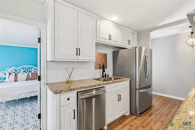 4711 Dahlia Lane, Victoria, TX 77904 - Photo 7