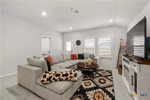 583 Taggart Trail, Jarrell, TX 76537 - Photo 7