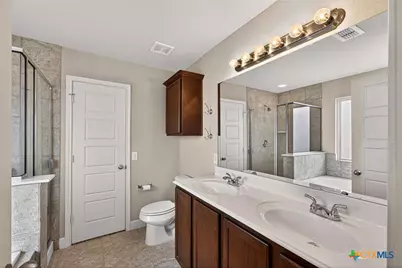 688 Community Drive, New Braunfels, TX 78132 - Photo 19