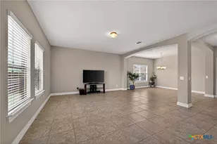 688 Community Dr, New Braunfels, TX 78132 - Photo 9