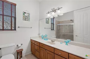 1211 Sherwood Dr, Canyon Lake, TX 78133 - Photo 11