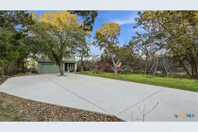1211 Sherwood Drive, Canyon Lake, TX 78133 - Photo 9