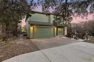 1211 Sherwood Dr, Canyon Lake, TX 78133 - Photo 5