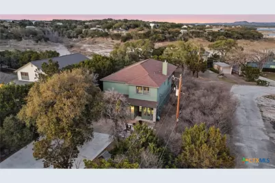 1211 Sherwood Drive, Canyon Lake, TX 78133 - Photo 47