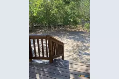 309 Cottonwood Avenue, Luling, TX 78648 - Photo 17