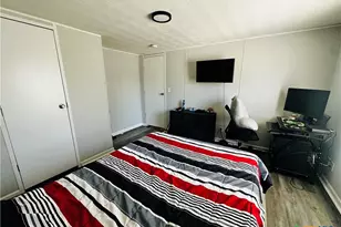 309 Cottonwood Ave, Luling, TX 78648 - Photo 13