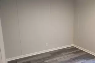 309 Cottonwood Ave, Luling, TX 78648 - Photo 15