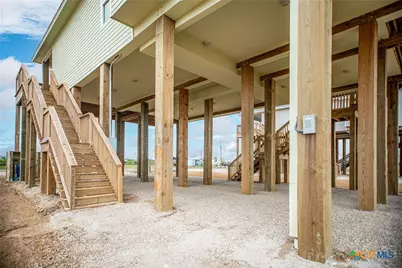 193 Powderhorn Lane, Port Lavaca, TX 77979 - Photo 5