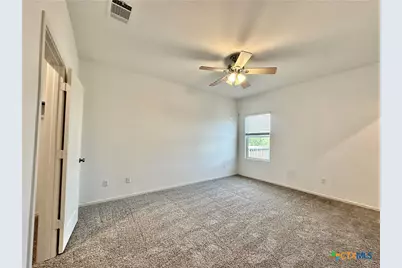 13410 Mussel Run, Elgin, TX 78621 - Photo 7