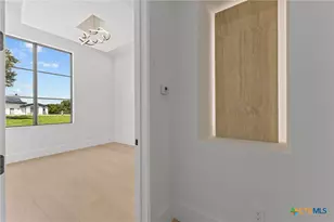 8109 Kuhn Dr, Austin, TX 78736 - Photo 19