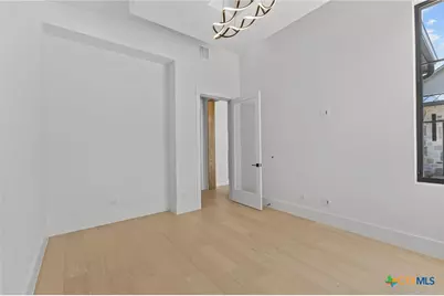 8109 Kuhn Drive, Austin, TX 78736 - Photo 21