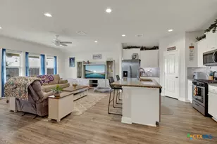 1316 Parkwood, Seguin, TX 78155 - Photo 1