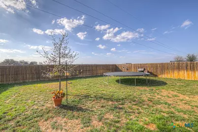 1316 Parkwood, Seguin, TX 78155 - Photo 15