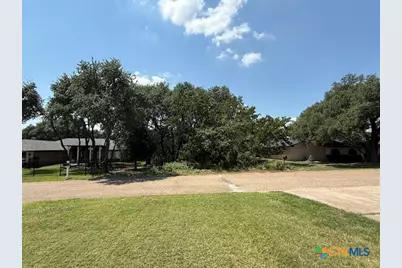 28 Cheyenne Trail, Belton, TX 76513 - Photo 1