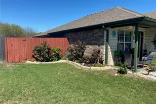 1004 Leah Dr, Troy, TX 76579 - Photo 3