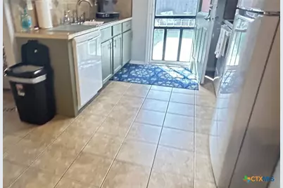 1004 Leah Drive #B, Troy, TX 76579 - Photo 5