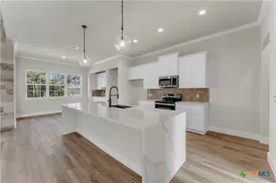 108 Double Circle Dr, Burnet, TX 78611 - Photo 11