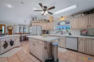 2444 Purgatory Rd, New Braunfels, TX 78132 - Photo 43