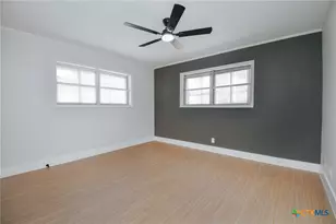 502 Berwick St, Victoria, TX 77904 - Photo 29