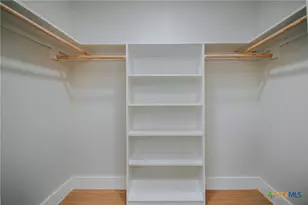 502 Berwick St, Victoria, TX 77904 - Photo 35