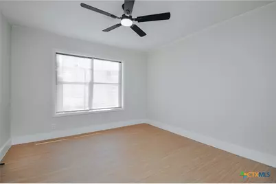 502 Berwick Street, Victoria, TX 77904 - Photo 23