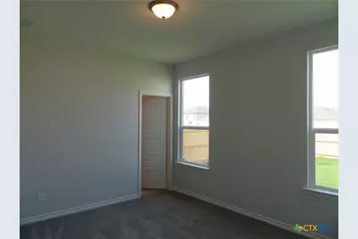 352 Blacktail Drive, New Braunfels, TX 78130 - Photo 13