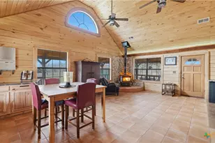 113 Spring Ranch Rd, Floresville, TX 78114 - Photo 21