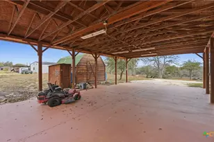 113 Spring Ranch Rd, Floresville, TX 78114 - Photo 7