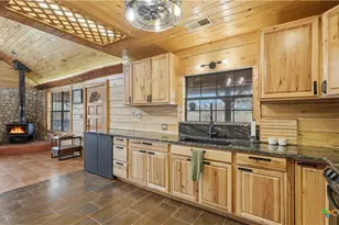 113 Spring Ranch Rd, Floresville, TX 78114 - Photo 31