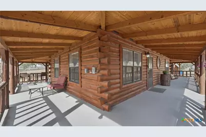 113 Spring Ranch Road, Floresville, TX 78114 - Photo 9