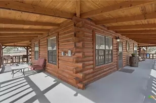 113 Spring Ranch Rd, Floresville, TX 78114 - Photo 9